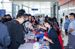 通过建立虚厂模子