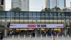 本年是这个大式改名为“C逛戏节”的第一